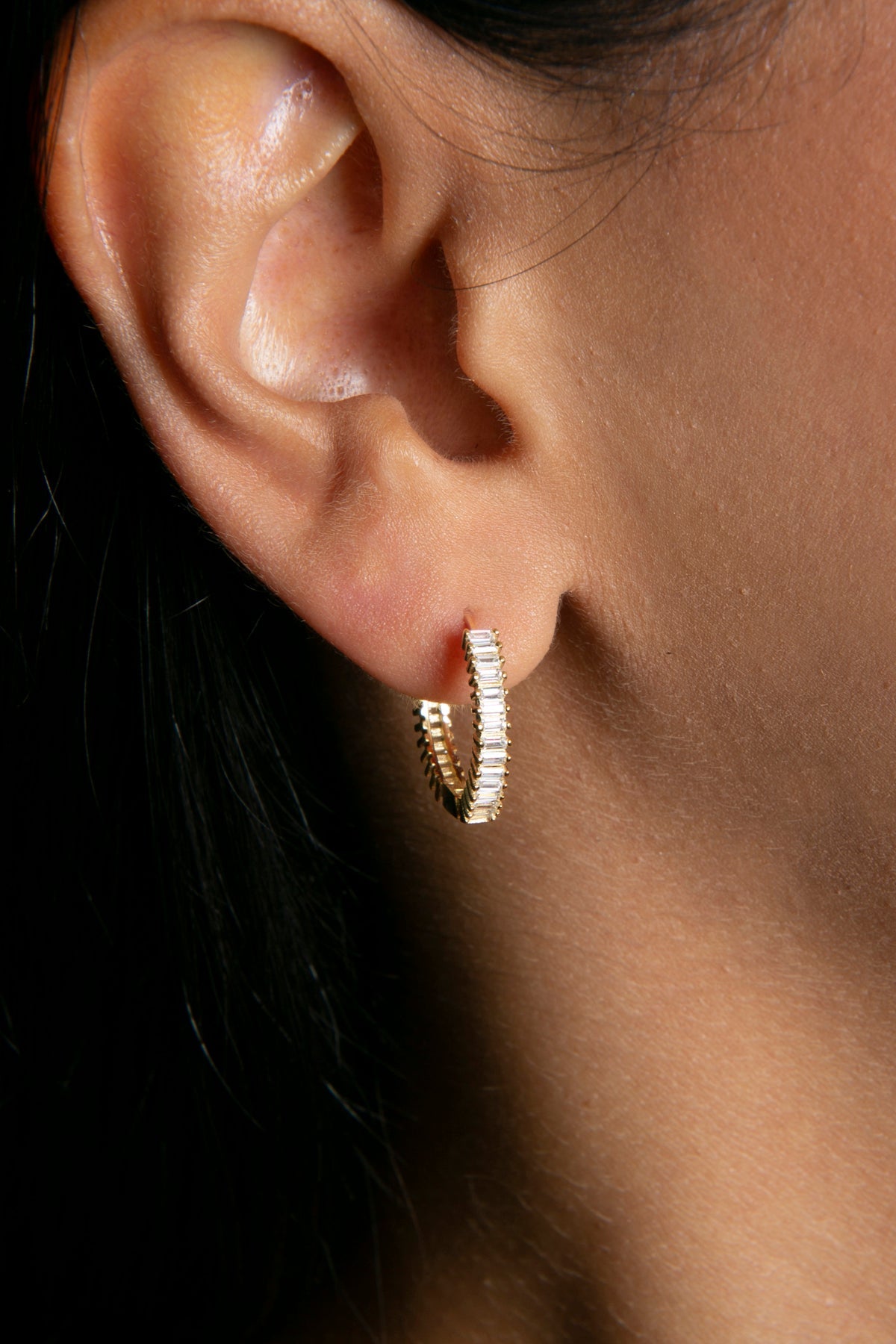 Wholesale Women's 925 Sterling Silver Hoop Earrings with Baguette Stones
